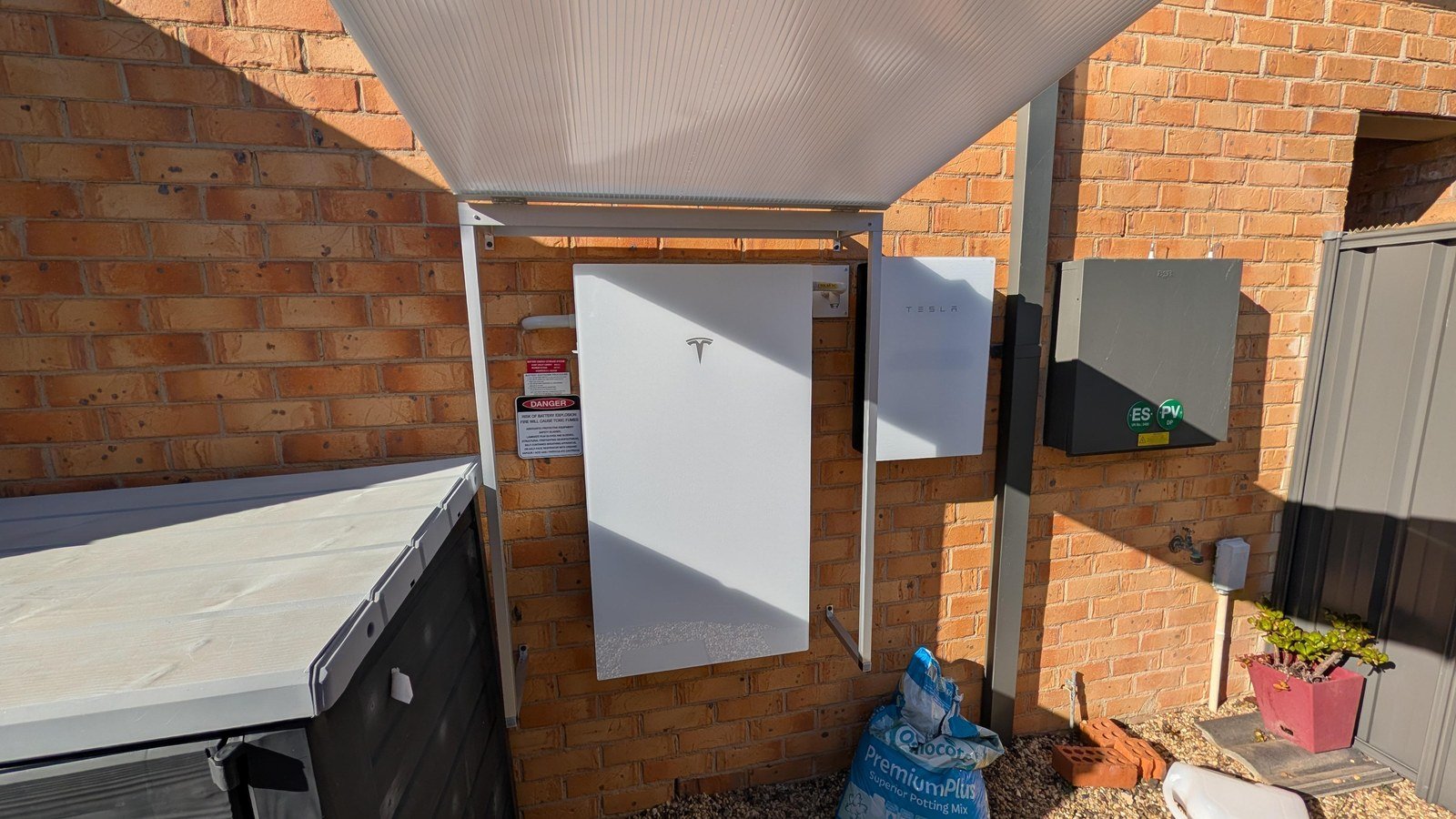 Tesla Powerwall 3 exterior installation